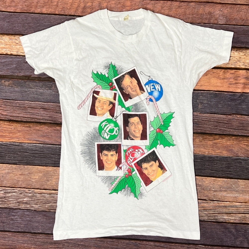 New Kids On The Block Vintage Christmas Xmas Concert Pop Music Crewneck Tshirt